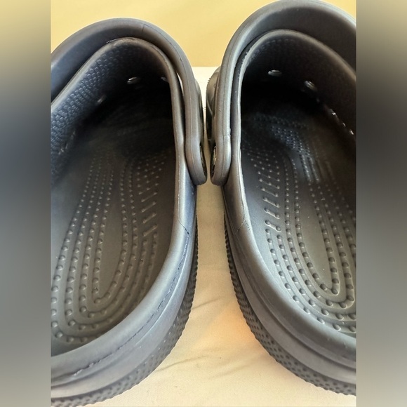 Crocs Unisex Baya Clog in Color Graphite Size 9 Men / 7 Women - Picture 8 of 9